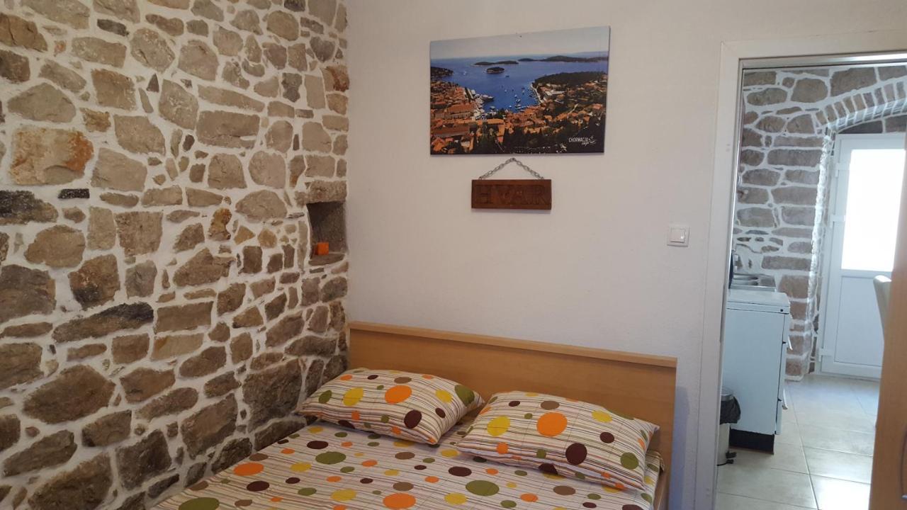 House Popovic * Sucuraj